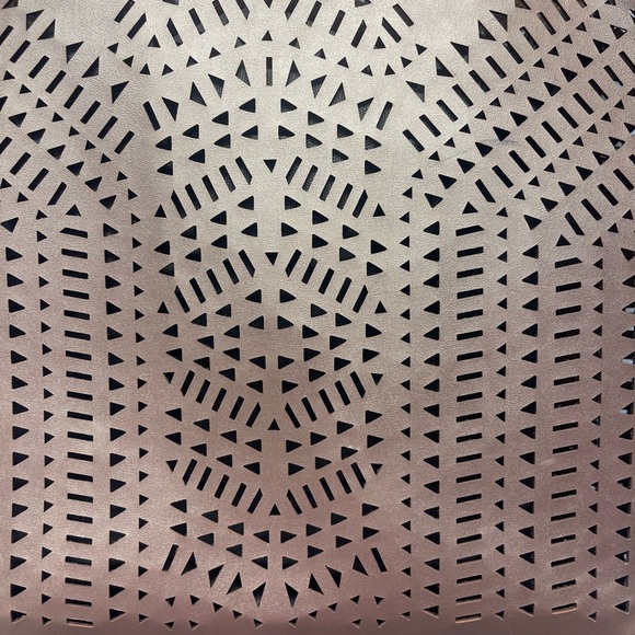 Stella & Dot Vegan Leather Rose Gold Tote  Bag Silver Hardware Marseilles - Picture 3 of 5